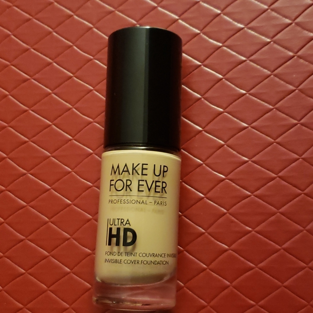 Makeup Forever ultra hd foundation